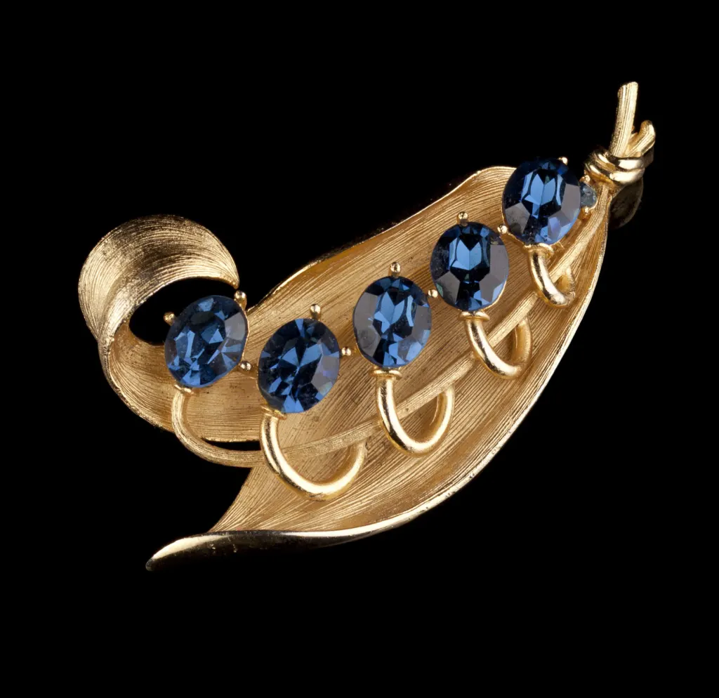 Virtuti Jewellery — commercial and product photograph in London, UK, frame 13 of 31.